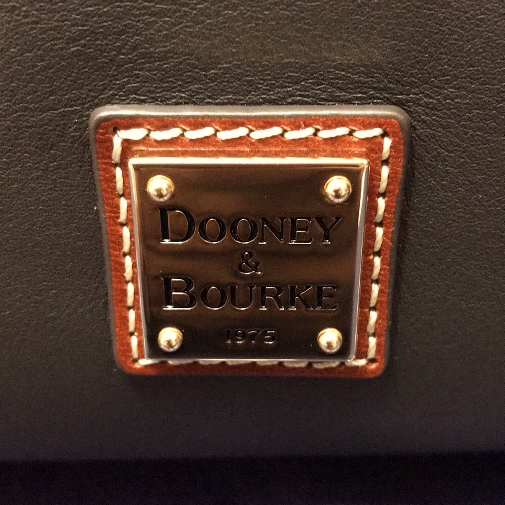 Dooney & Bourke Hobo Crossbody 22 - Picture 3 of 12